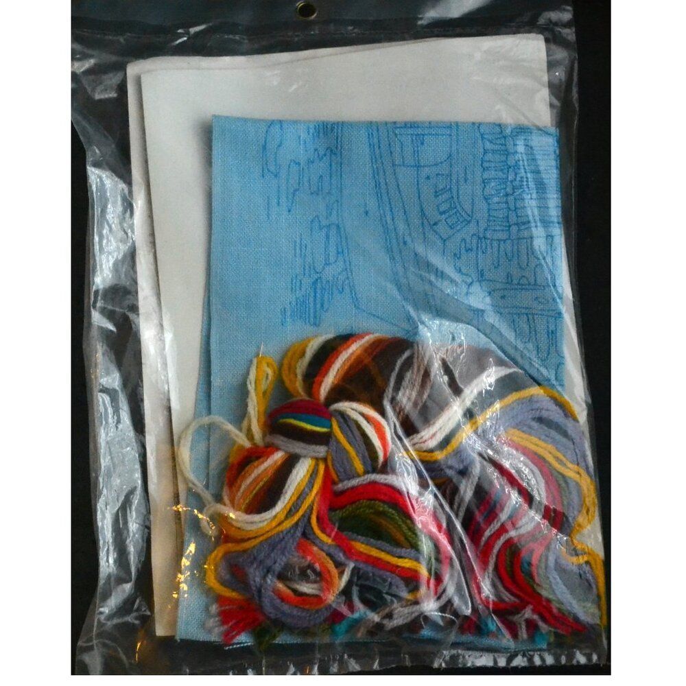 Roma Crewel Kit Unopened Package Vintage Docking Time Crafts Needlework Nautical - Picture 3 of 3